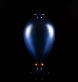 Satinati- Vase Veronese blue